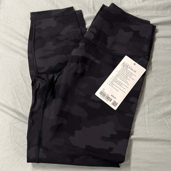 lululemon athletica Pants - Lululemon Wunder Under HR Tight 25”